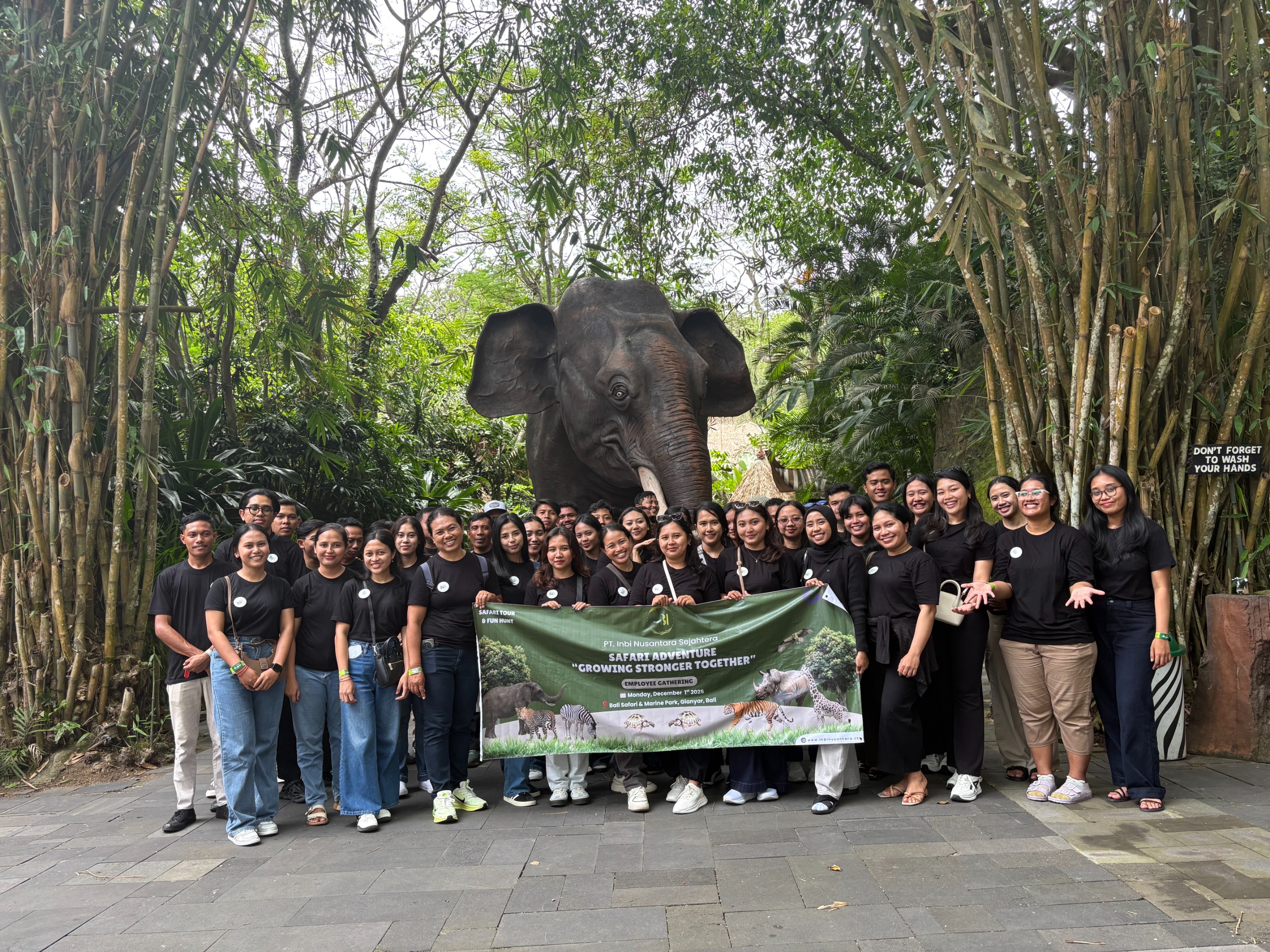 Safari Adventure – Growing Stronger Together